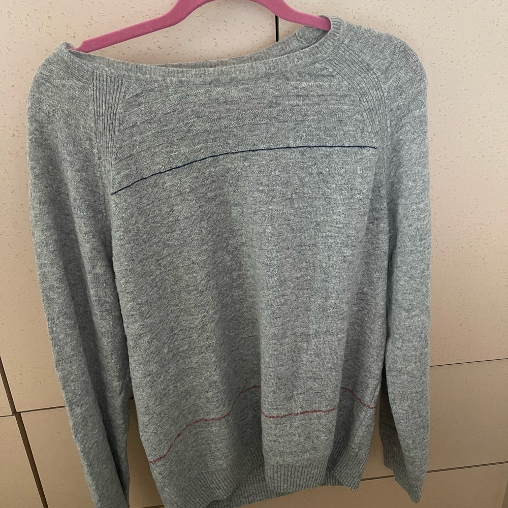COMMUNE DE PARIS
Men’s wool sweater